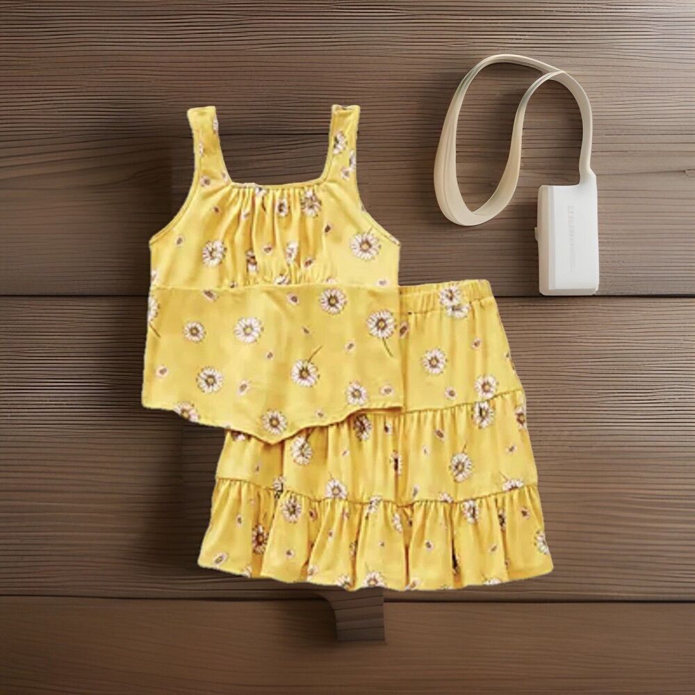 Self Esteem Big Girls Tank & Skirt Set. Large. Size 14. Yellow With Sunflowers.